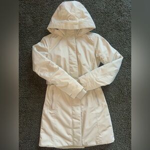 Lululemon Athletica Insulated Waterproof Winter Parka Jacket / Coat - Size 4